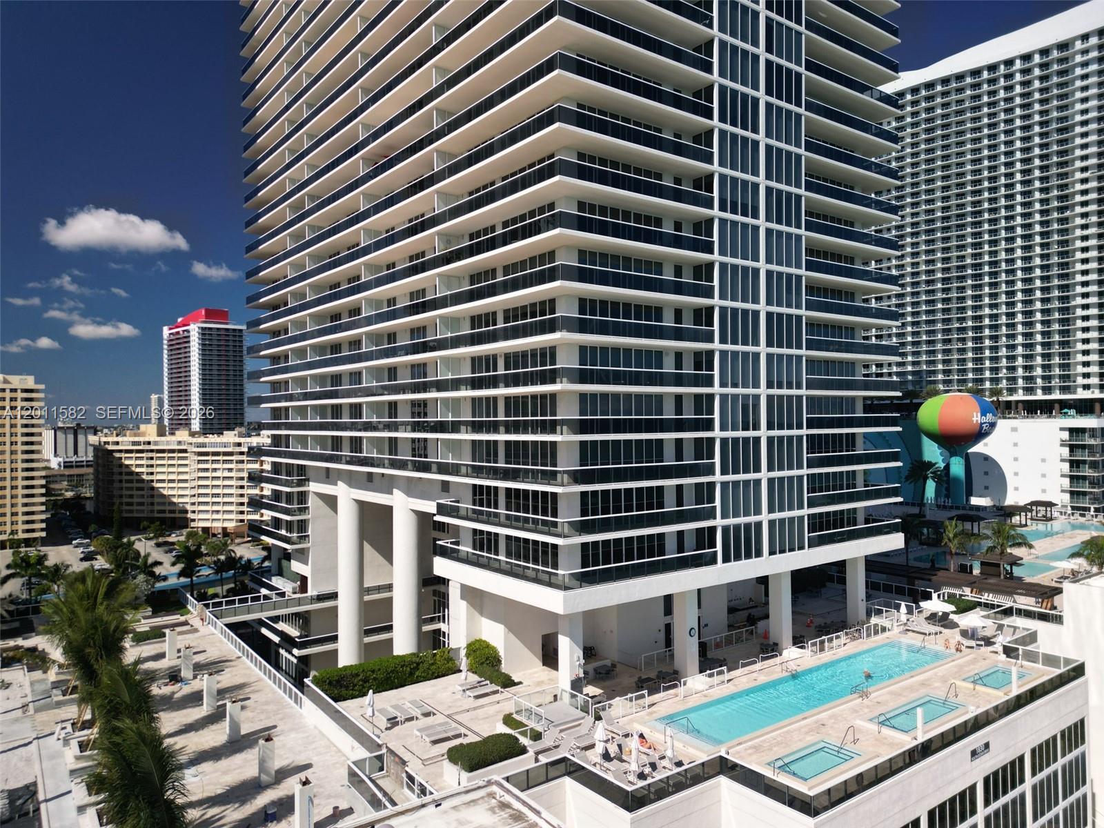 1830 S Ocean Dr #1002, Hallandale Beach FL 33009
