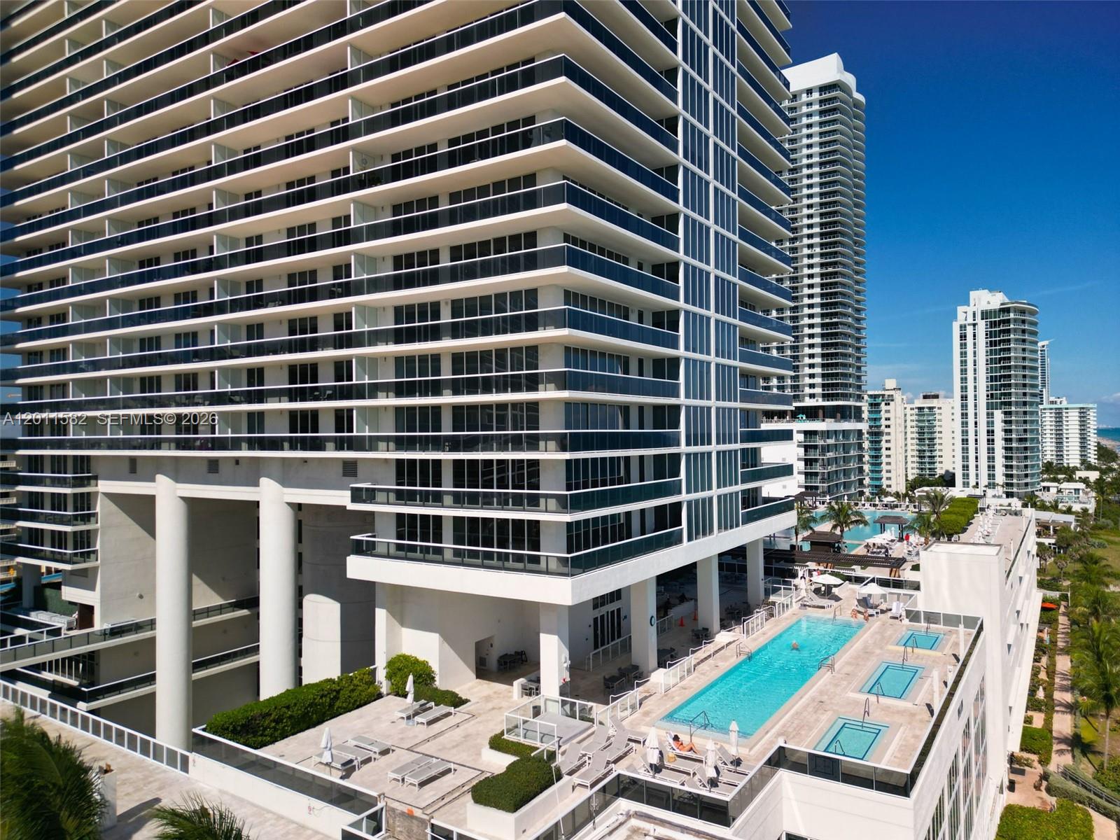 1830 S Ocean Dr #1002, Hallandale Beach FL 33009