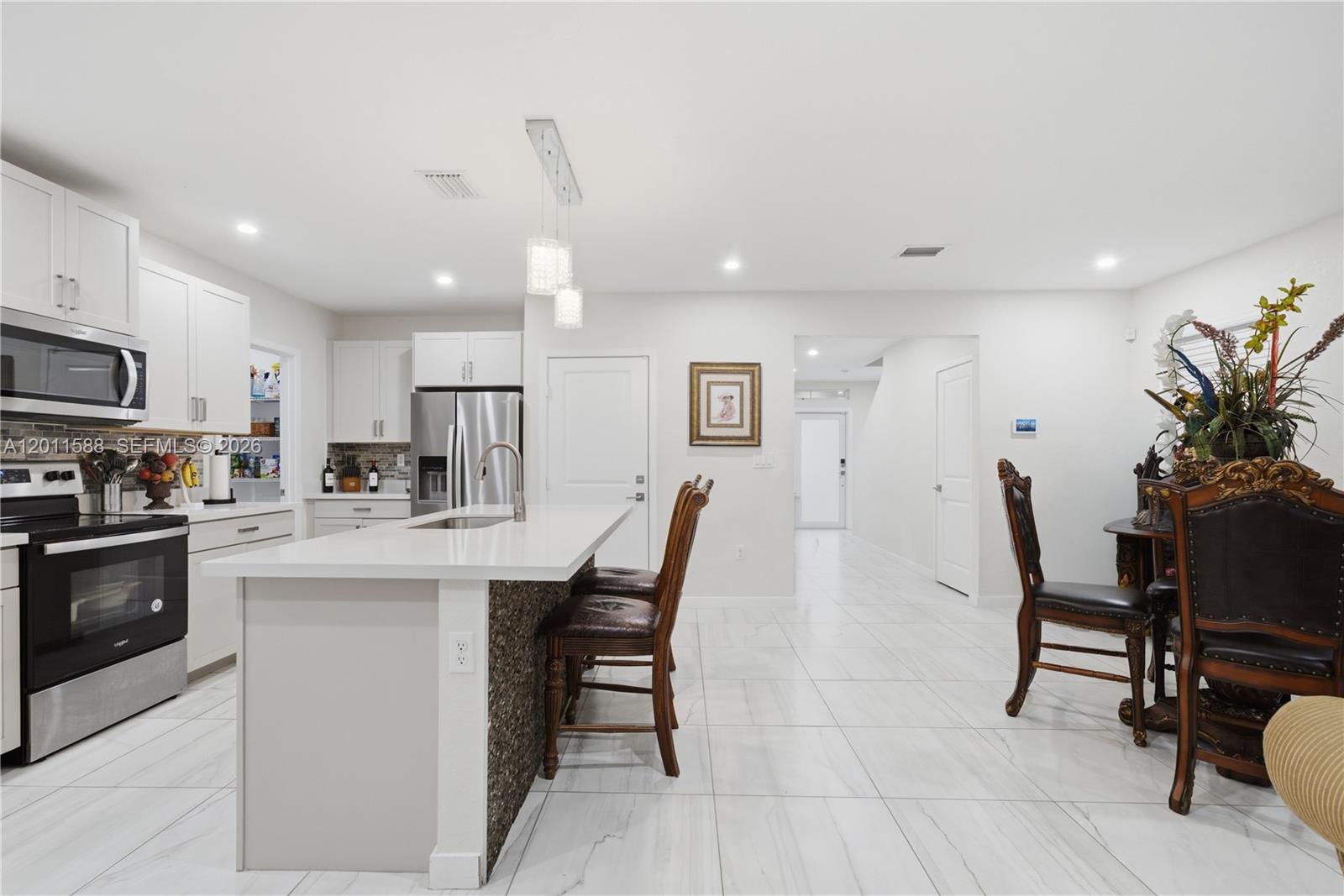 439 NE 6th Pl, Florida City FL 33034