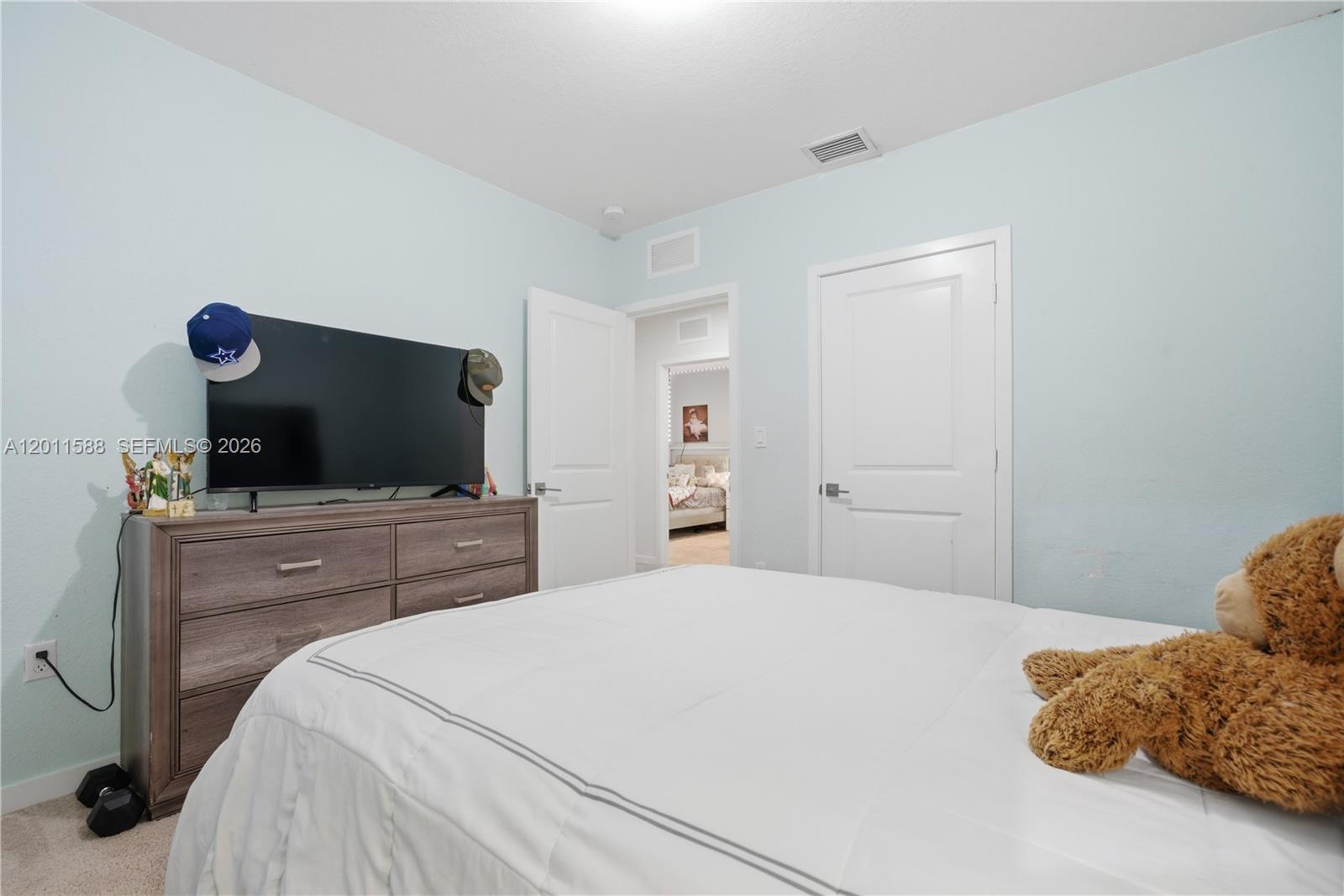 439 NE 6th Pl, Florida City FL 33034