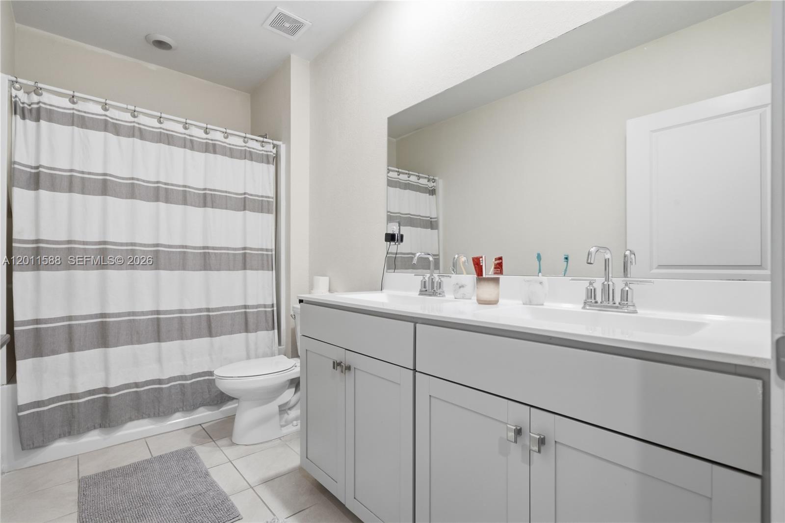 439 NE 6th Pl, Florida City FL 33034