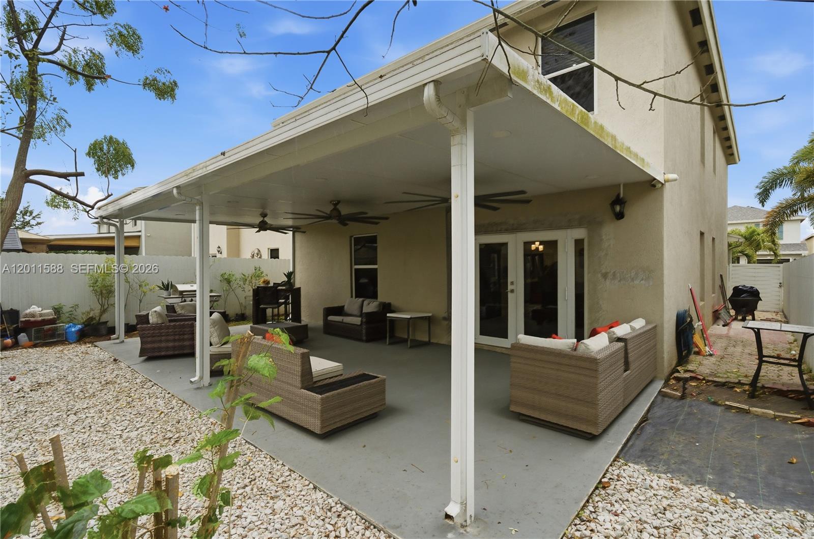 439 NE 6th Pl, Florida City FL 33034
