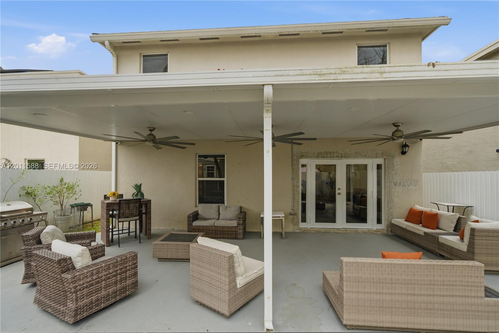 439 NE 6th Pl, Florida City FL 33034