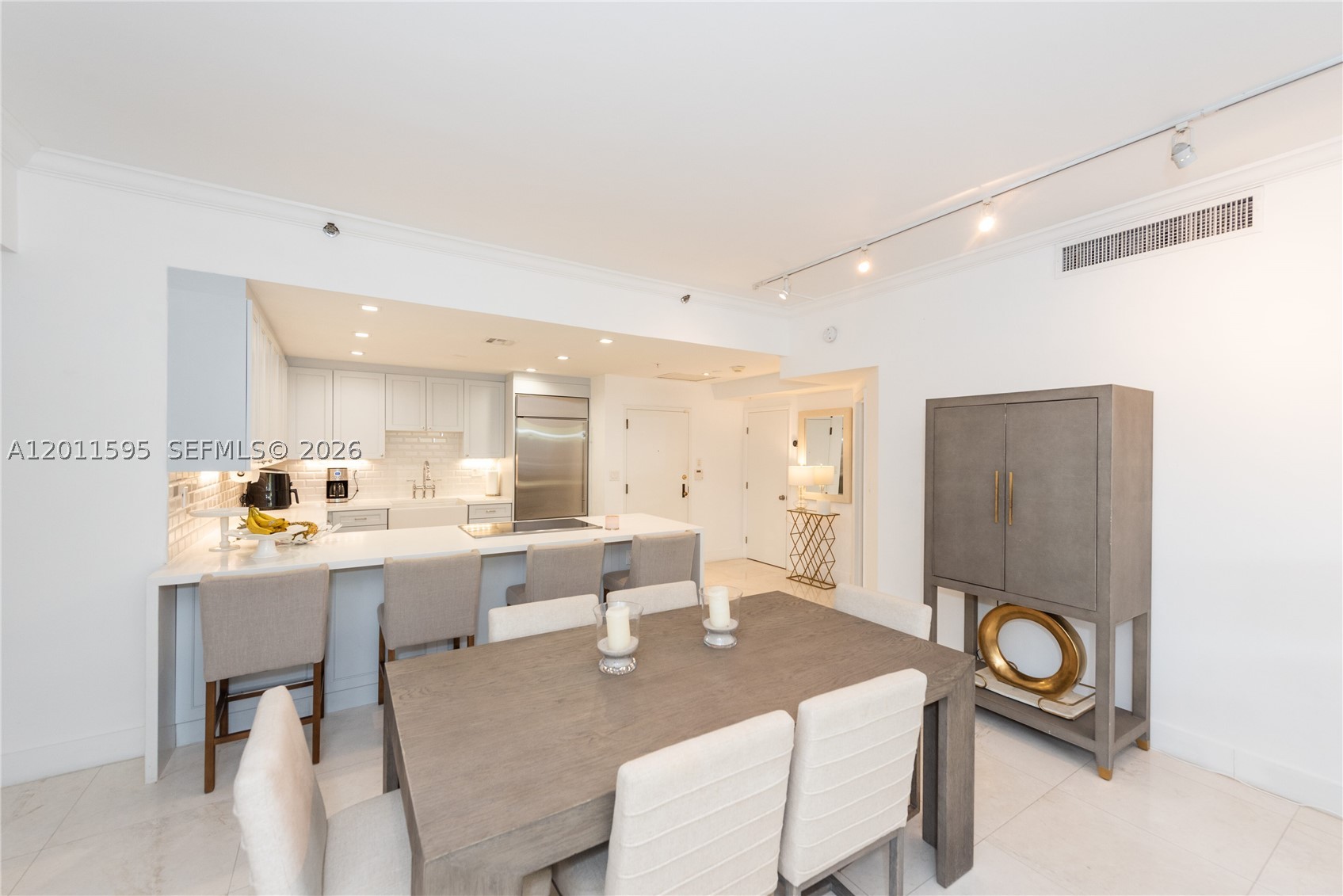201 Crandon Blvd #138, Key Biscayne FL 33149