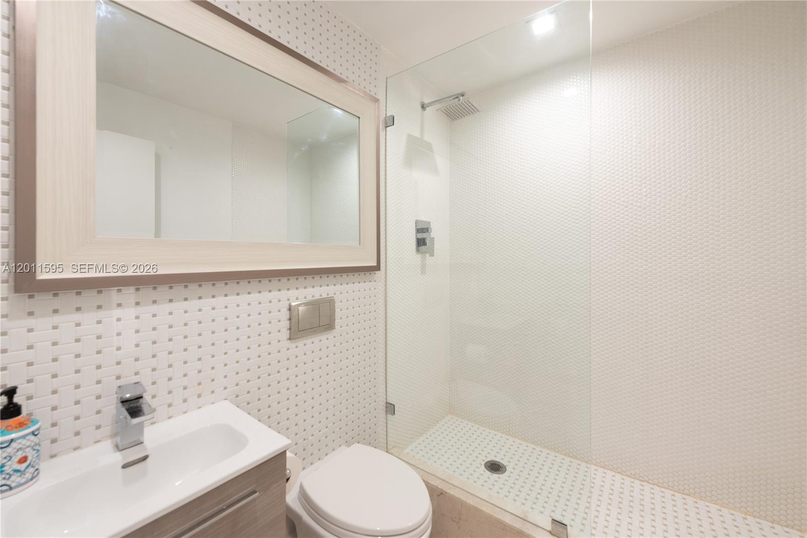 201 Crandon Blvd #138, Key Biscayne FL 33149