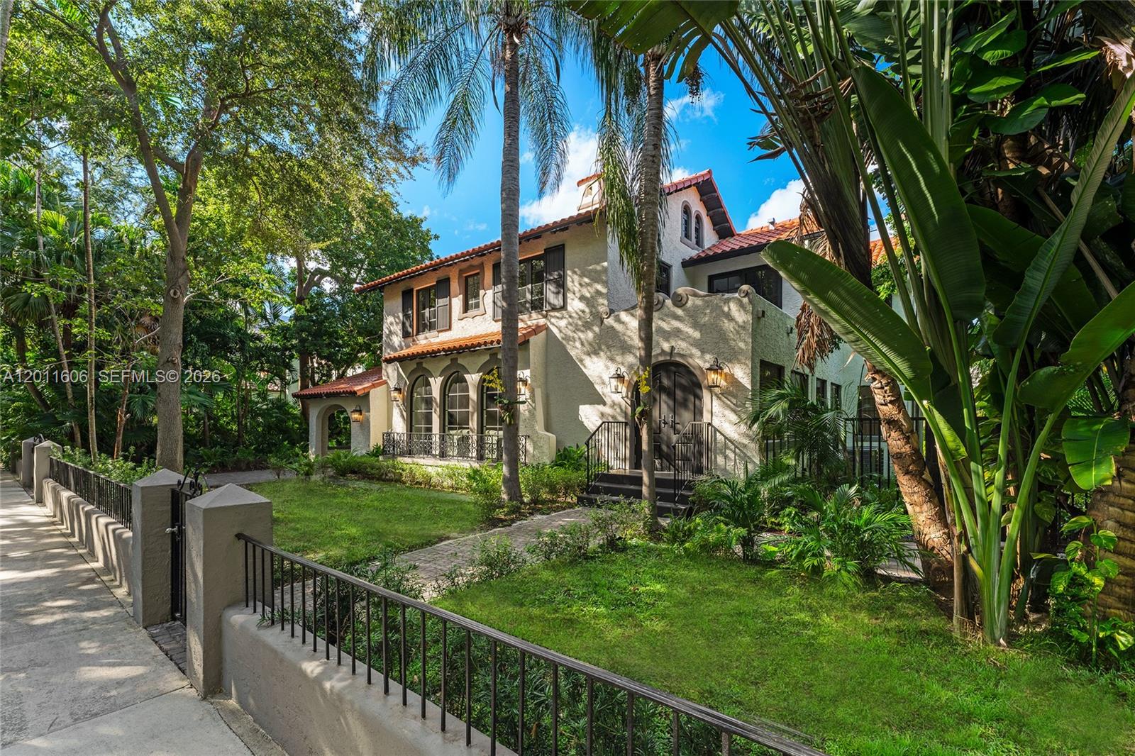 547 NE 57th St, Miami FL 33137