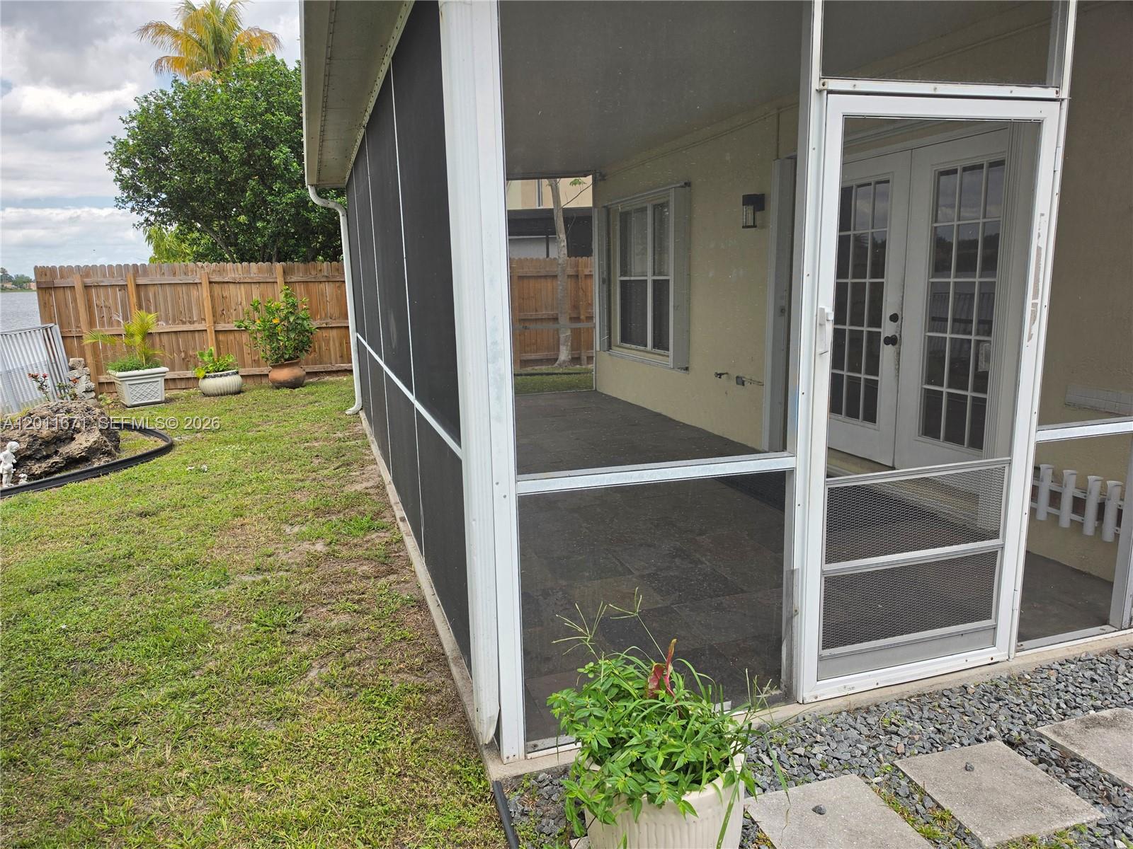 6178 Buena Vista Dr #6178, Margate FL 33063
