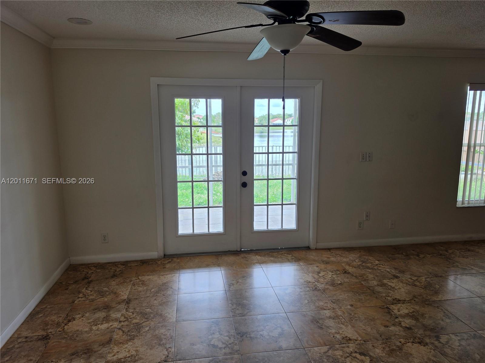 6178 Buena Vista Dr #6178, Margate FL 33063