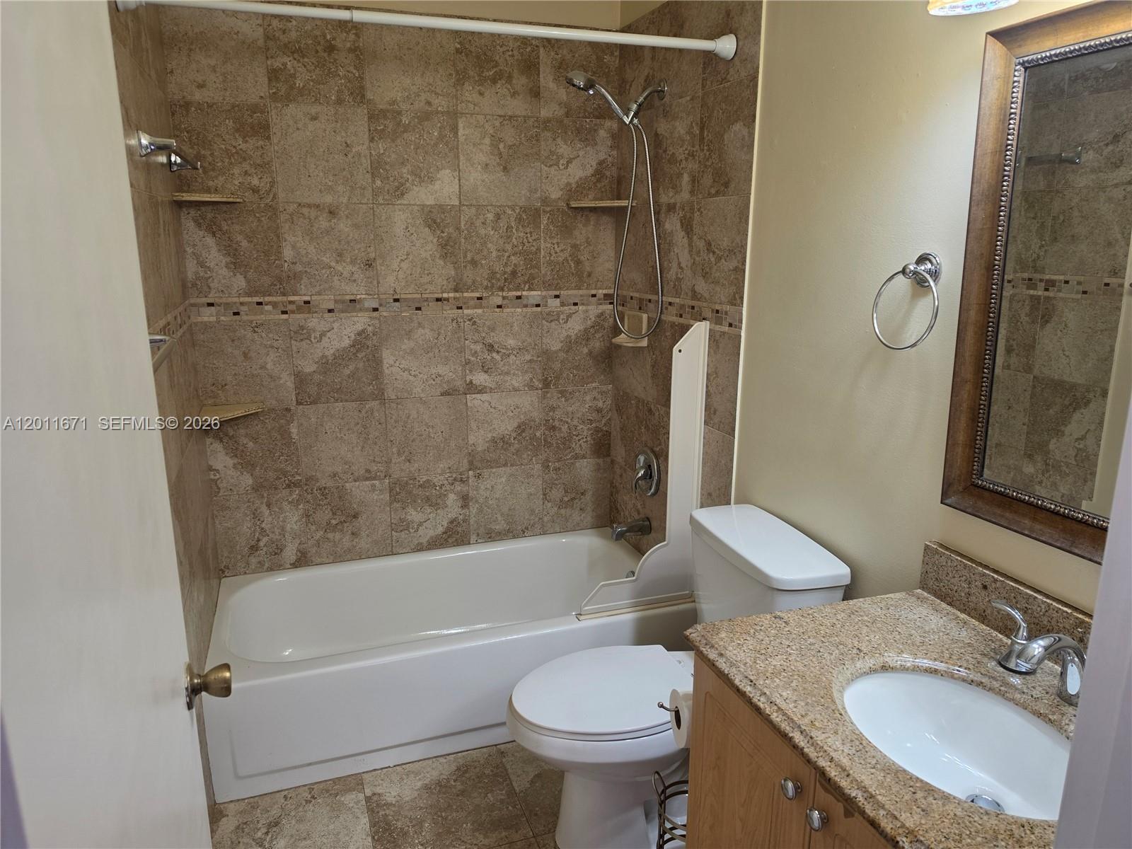 6178 Buena Vista Dr #6178, Margate FL 33063