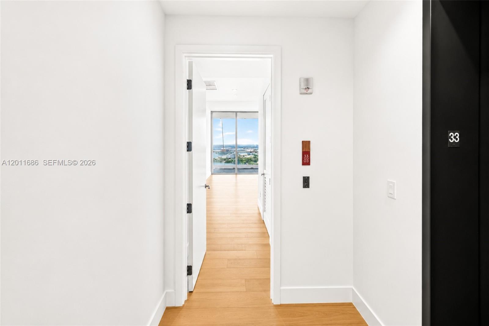 175 25 RD #3303, Miami FL 33129