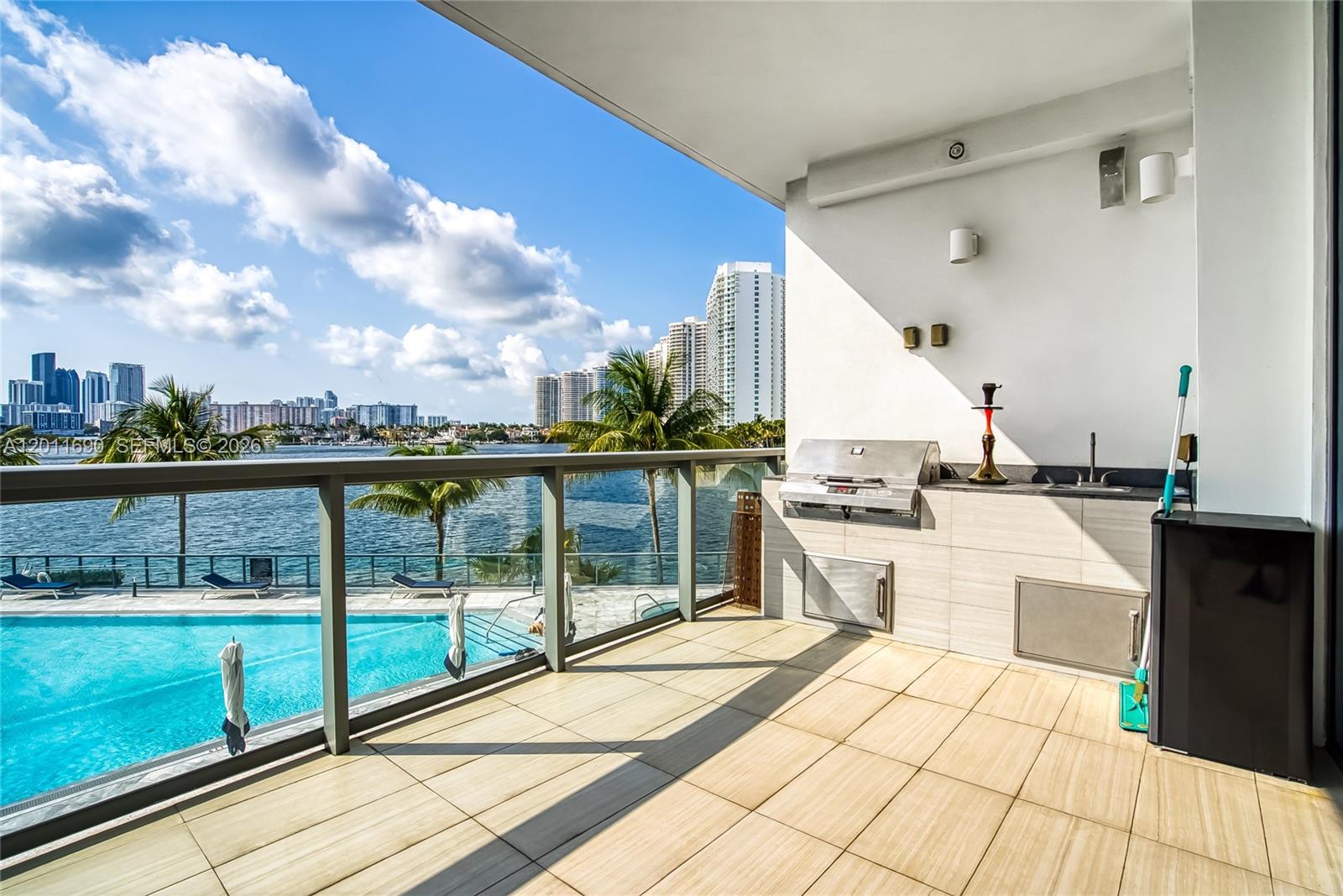 3300 NE 188th St #216, Aventura FL 33180