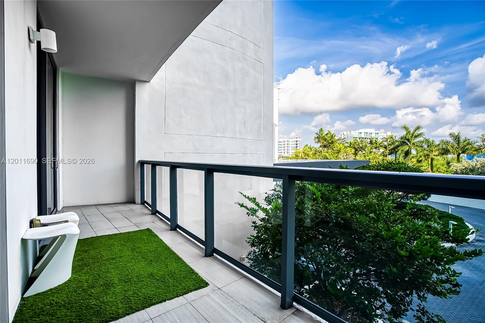 3300 NE 188th St #216, Aventura FL 33180