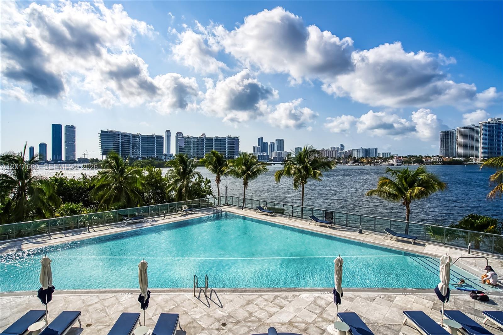 3300 NE 188th St #216, Aventura FL 33180