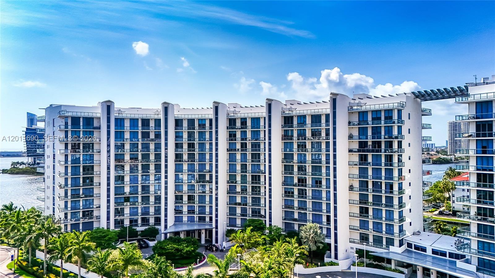 3300 NE 188th St #216, Aventura FL 33180