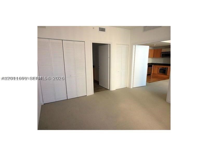 300 S Biscayne Blvd #T-2903, Miami FL 33131
