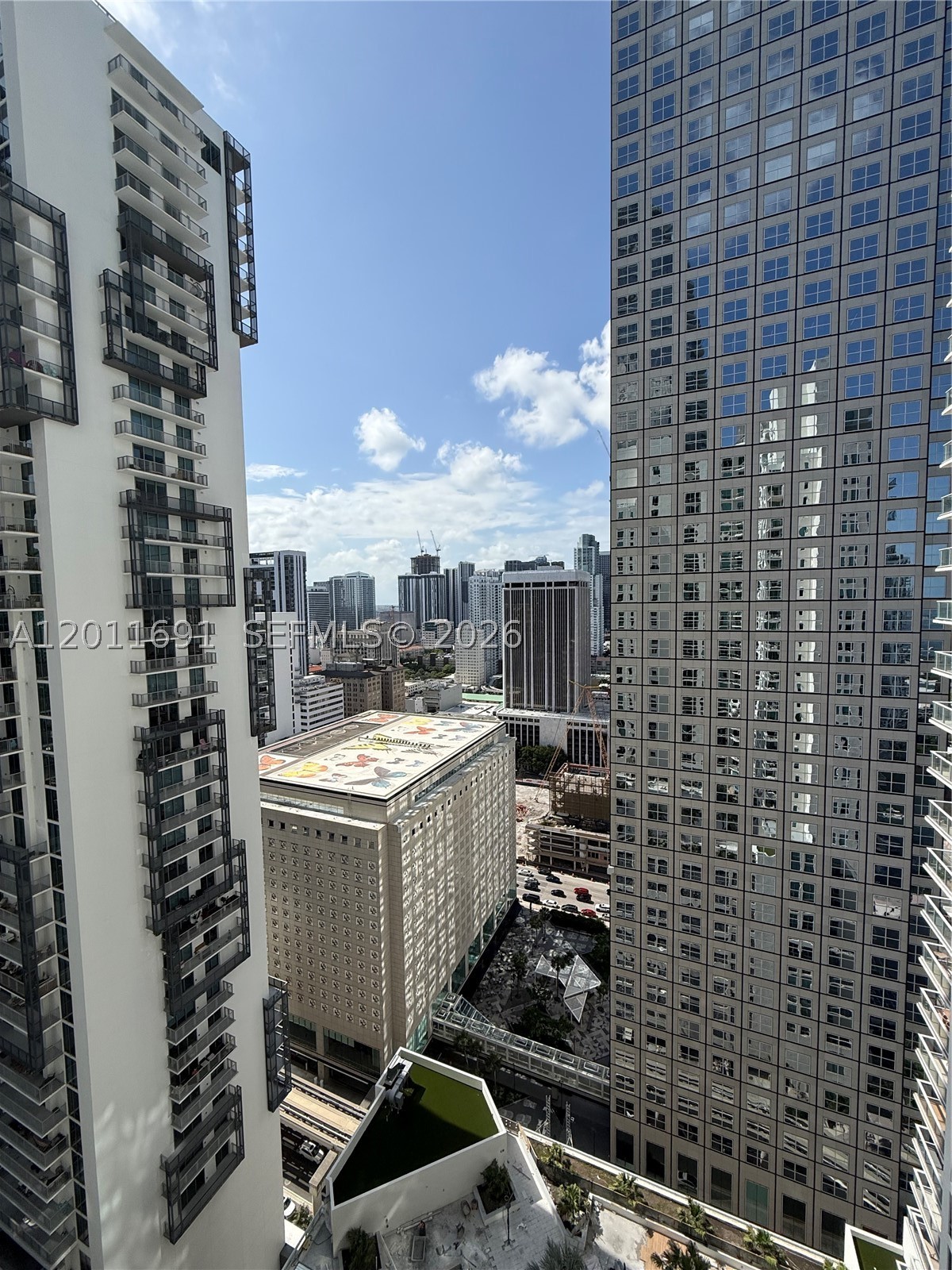 300 S Biscayne Blvd #T-2903, Miami FL 33131