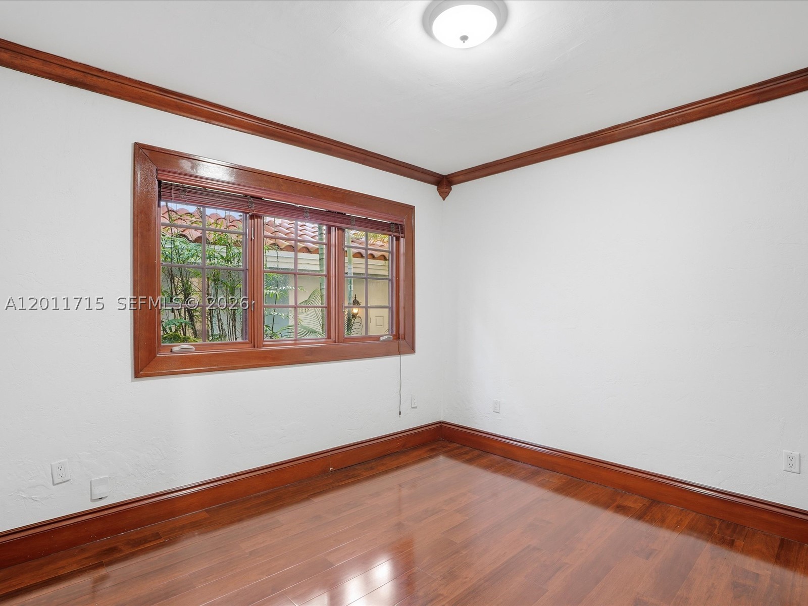 1137 Asturia Ave, Coral Gables FL 33134