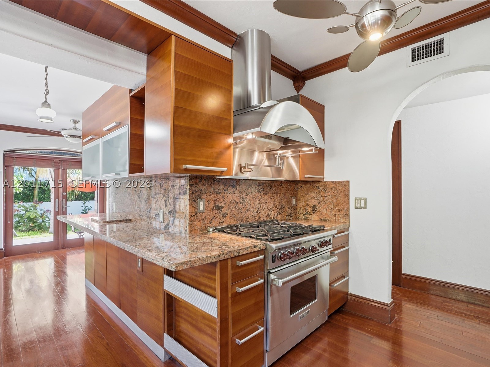 1137 Asturia Ave, Coral Gables FL 33134