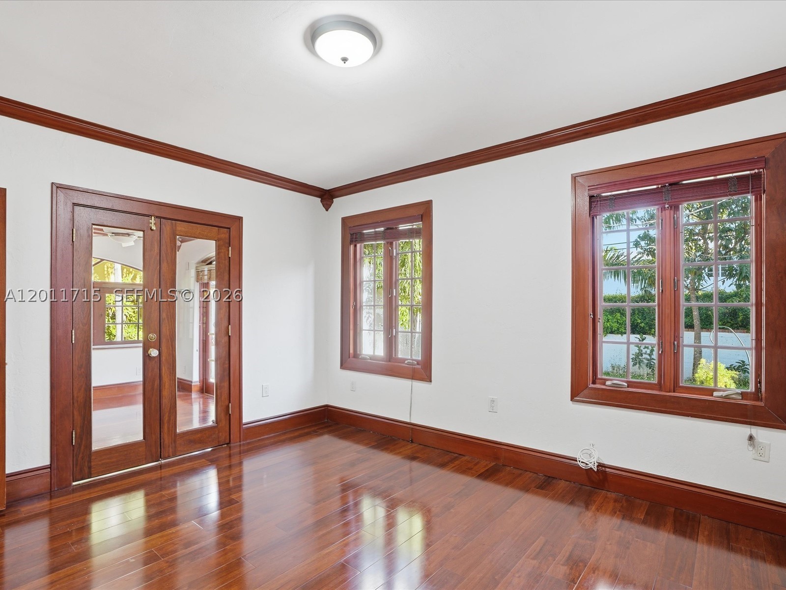 1137 Asturia Ave, Coral Gables FL 33134