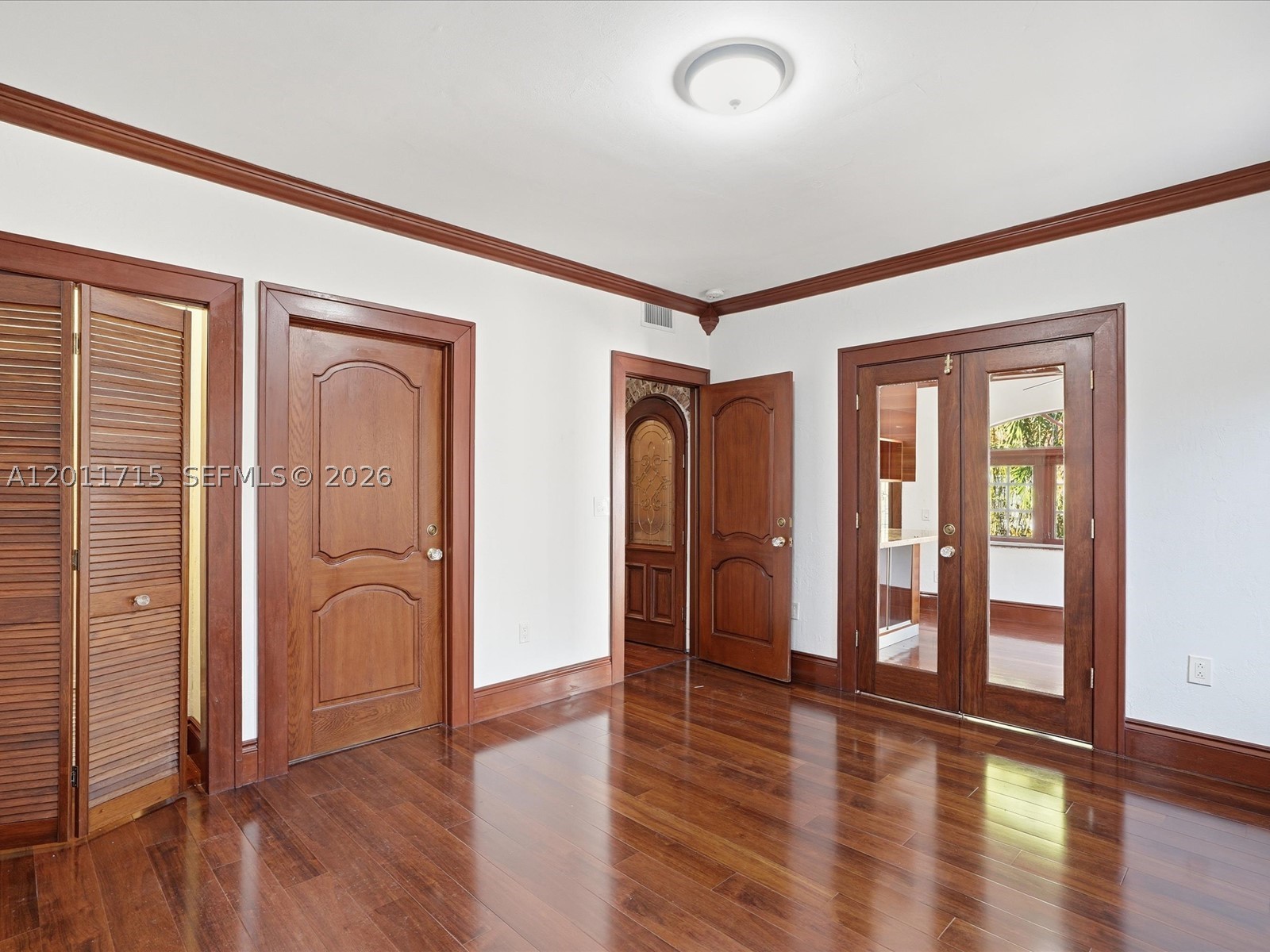 1137 Asturia Ave, Coral Gables FL 33134