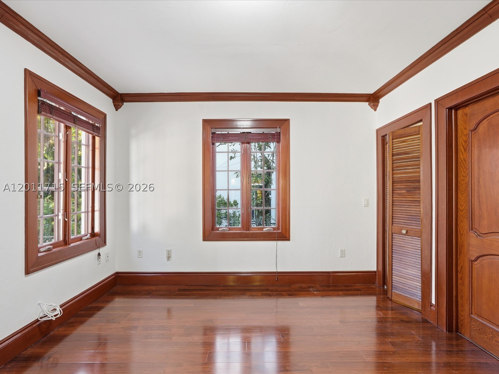 1137 Asturia Ave, Coral Gables FL 33134