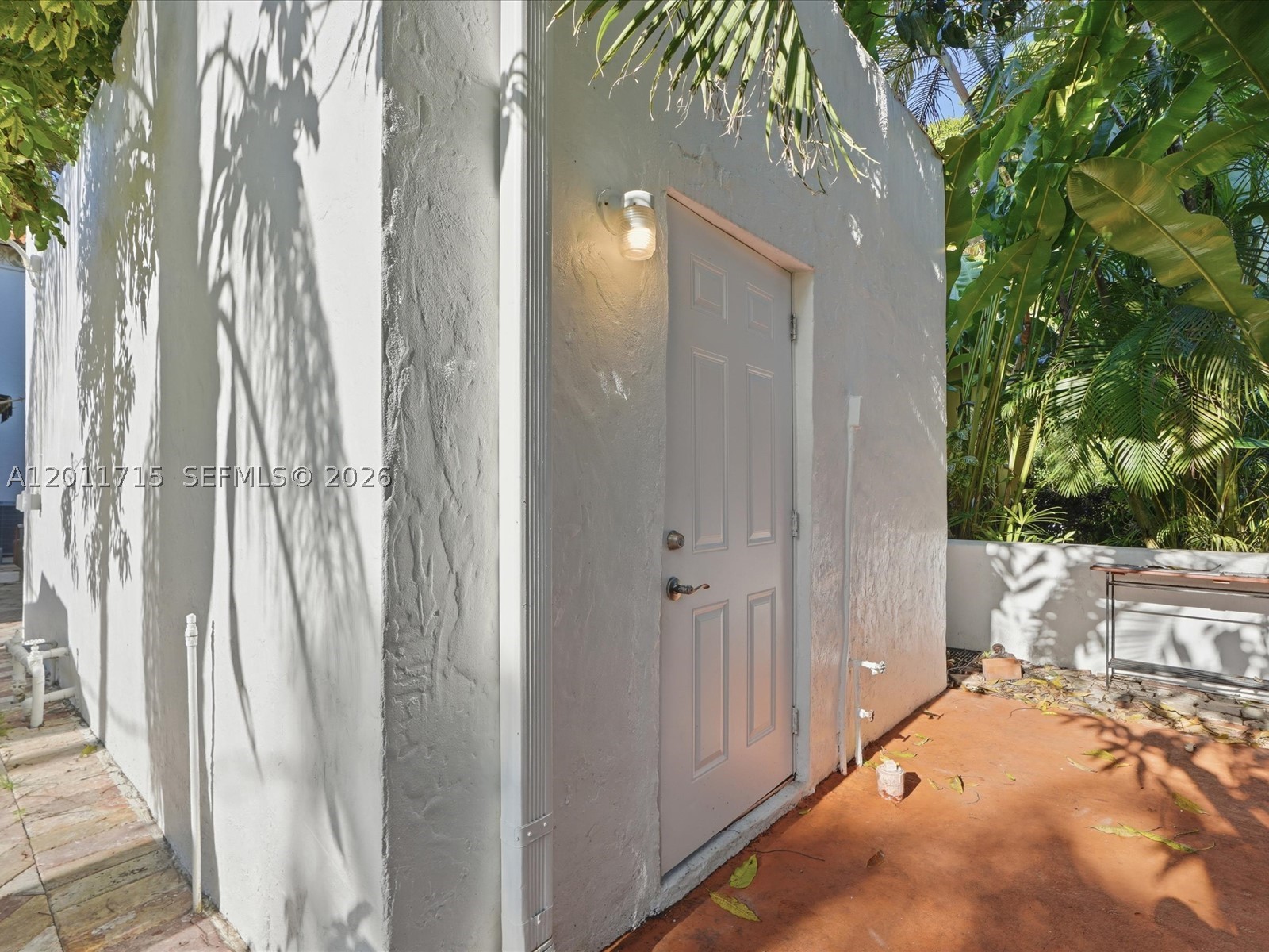 1137 Asturia Ave, Coral Gables FL 33134