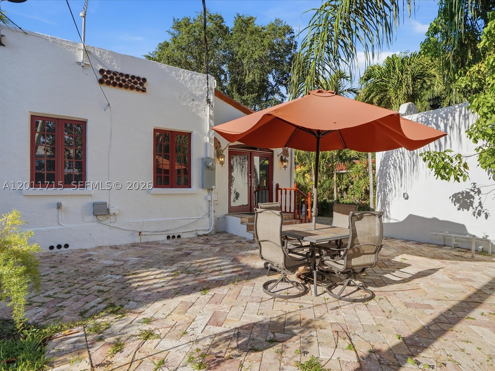 1137 Asturia Ave, Coral Gables FL 33134