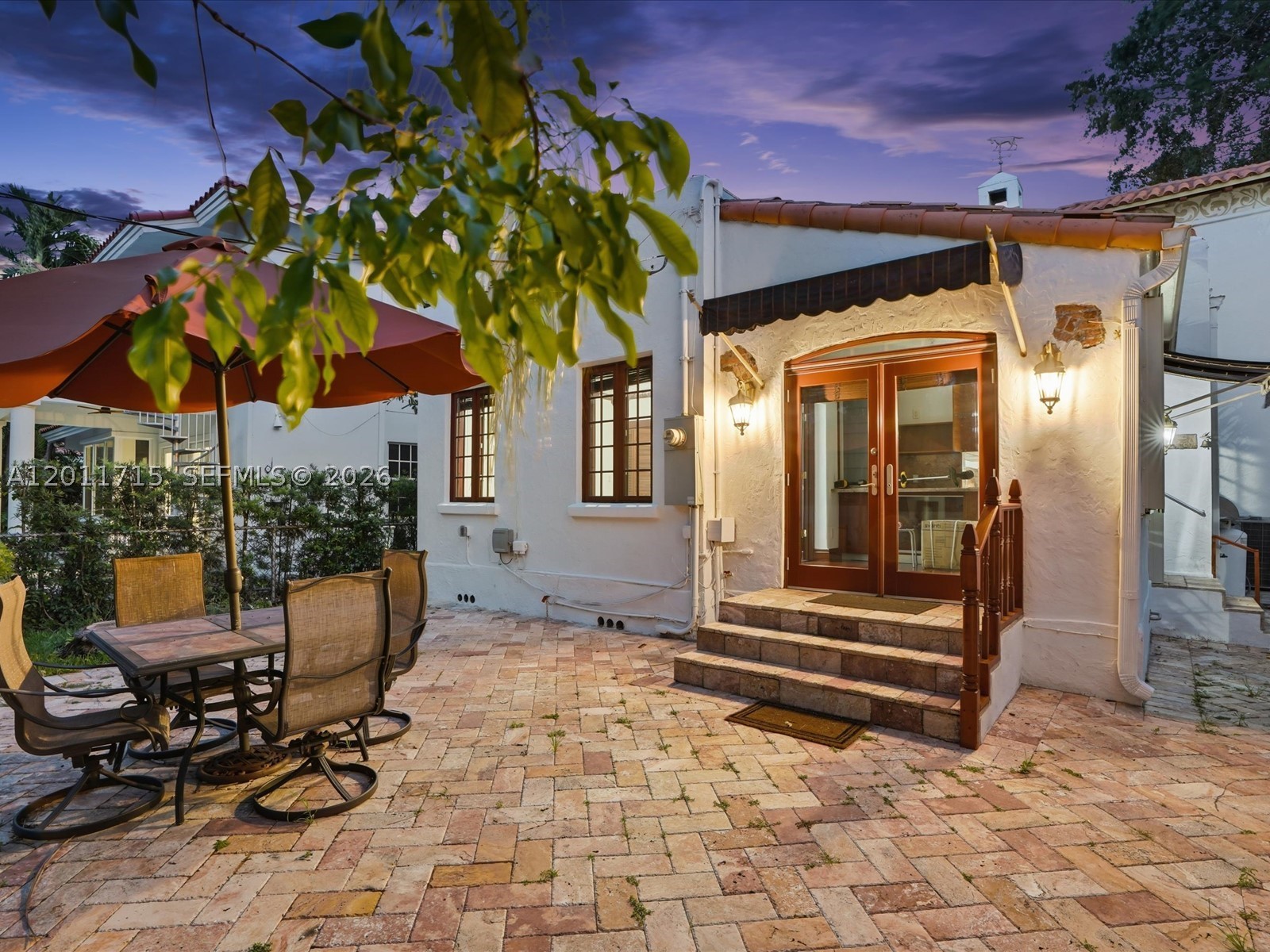 1137 Asturia Ave, Coral Gables FL 33134