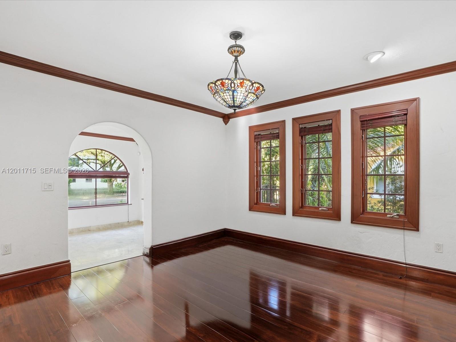 1137 Asturia Ave, Coral Gables FL 33134