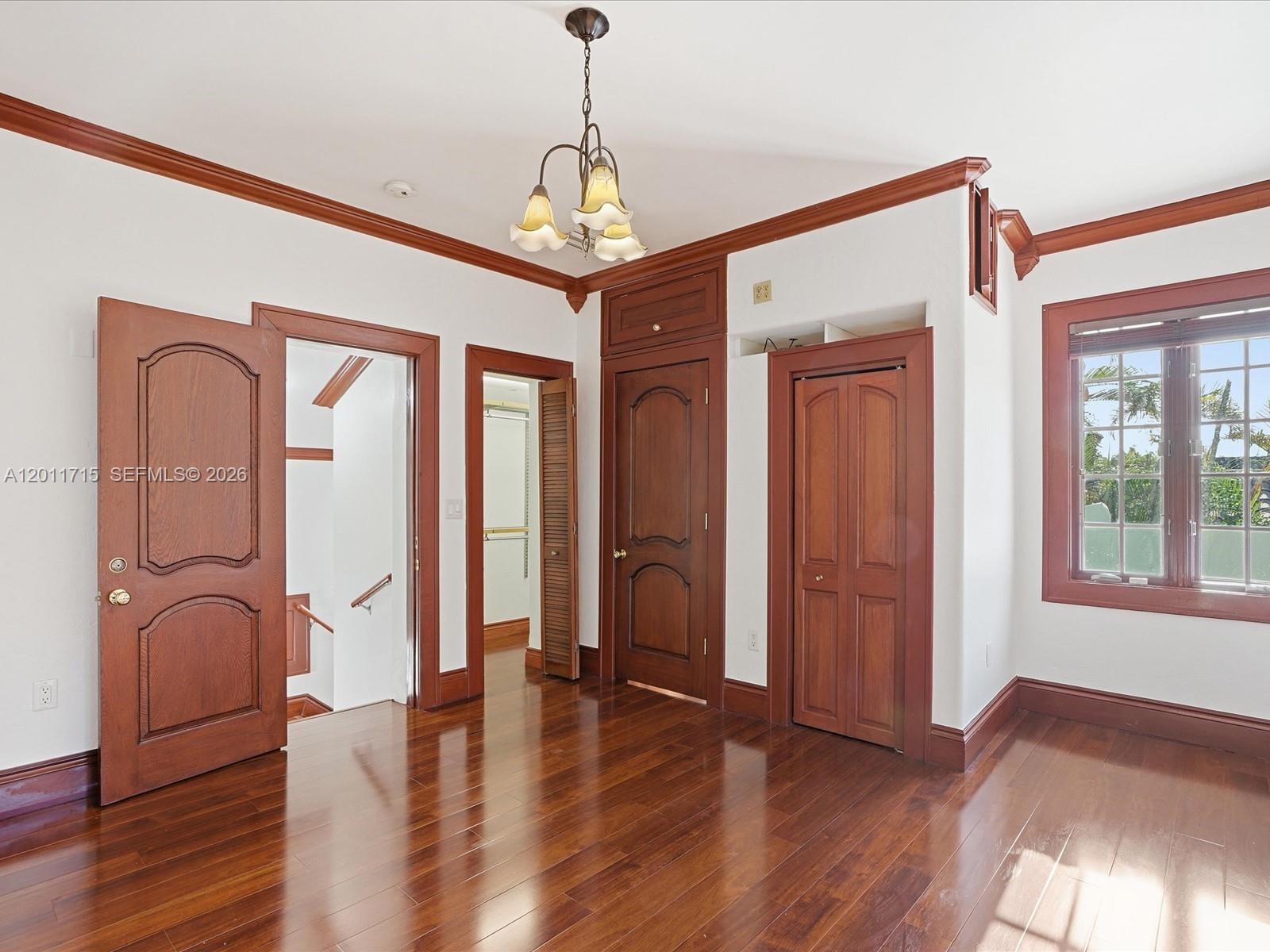 1137 Asturia Ave, Coral Gables FL 33134