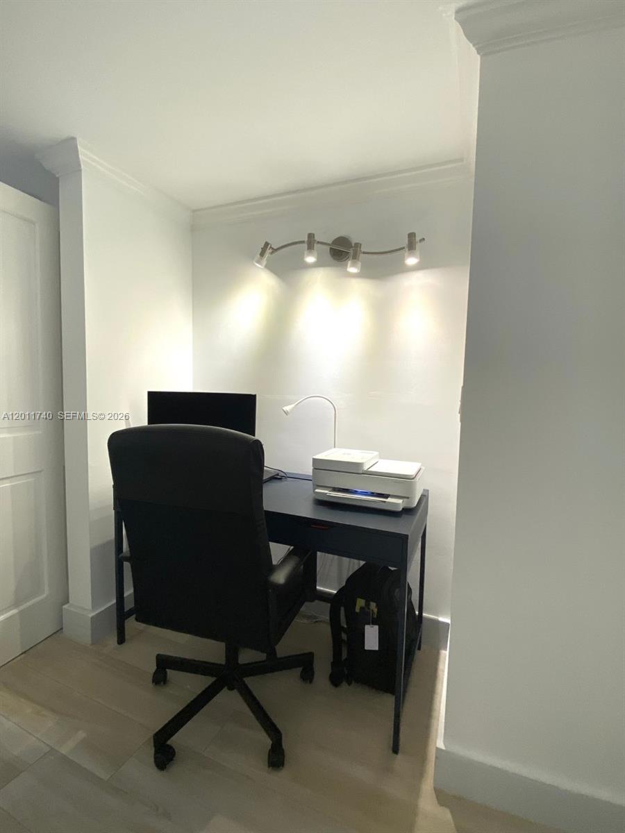 251 Crandon Blvd #139, Key Biscayne FL 33149