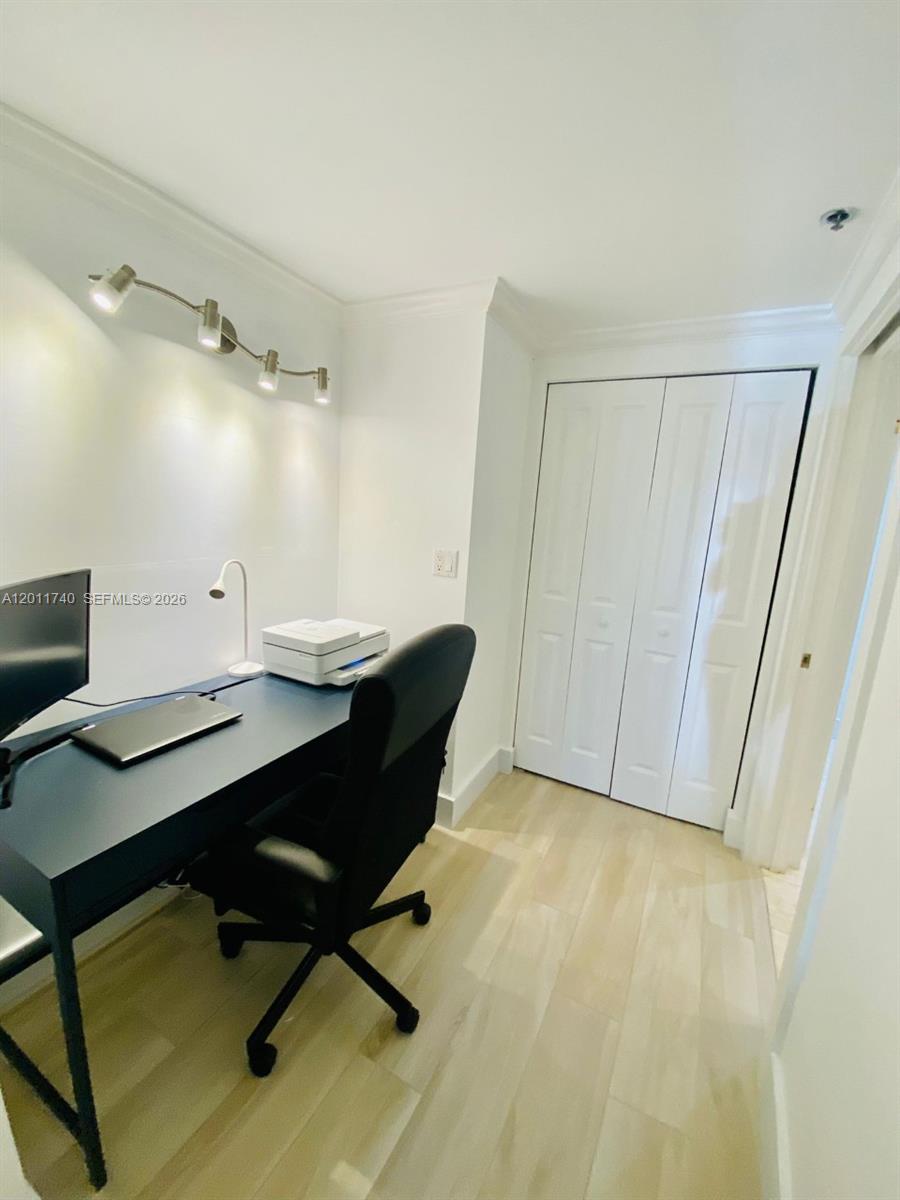 251 Crandon Blvd #139, Key Biscayne FL 33149
