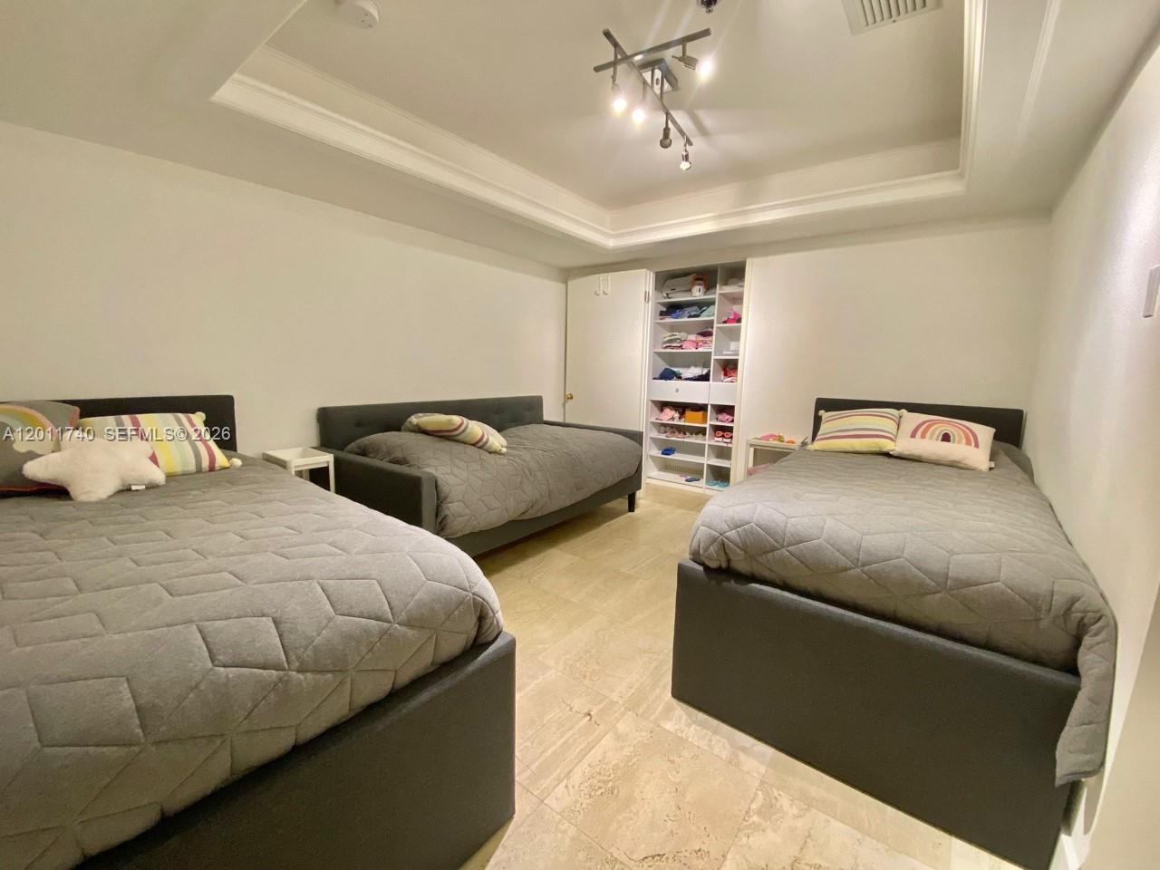 251 Crandon Blvd #139, Key Biscayne FL 33149