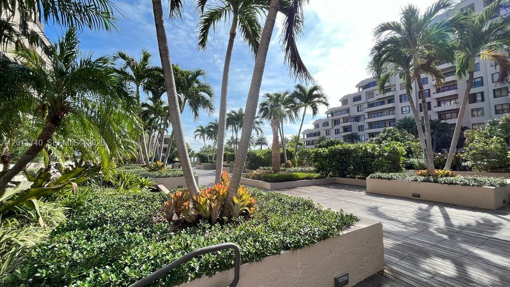 251 Crandon Blvd #139, Key Biscayne FL 33149