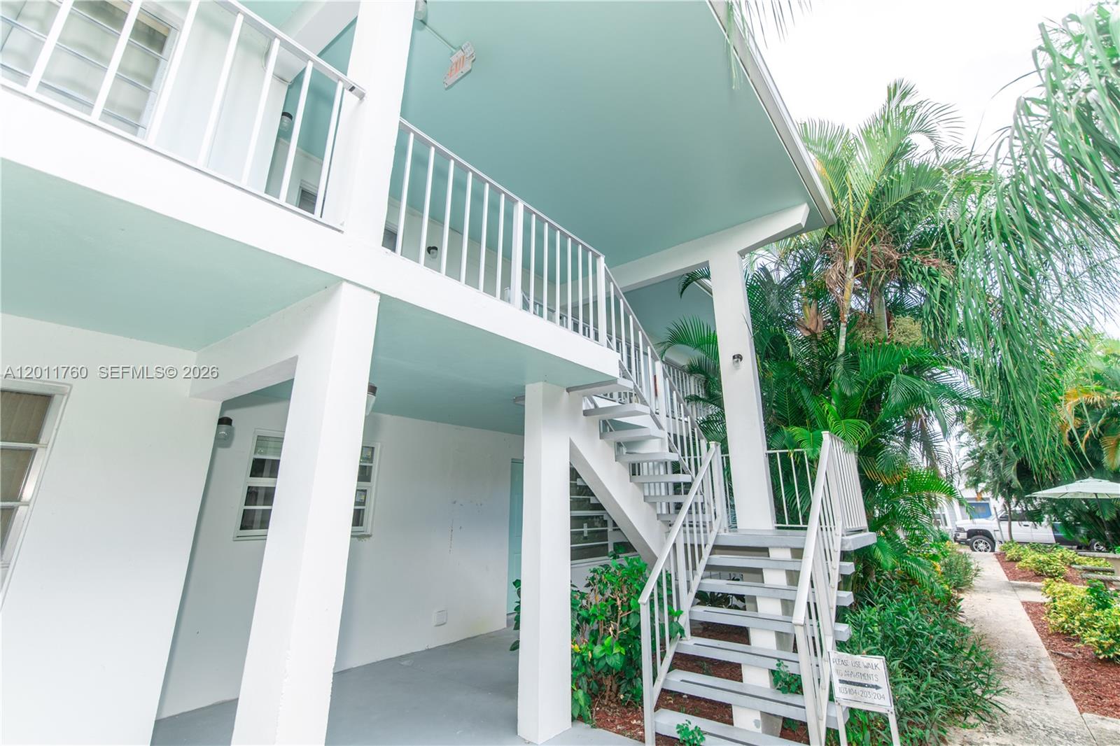 710 N K St #202, Lake Worth FL 33460