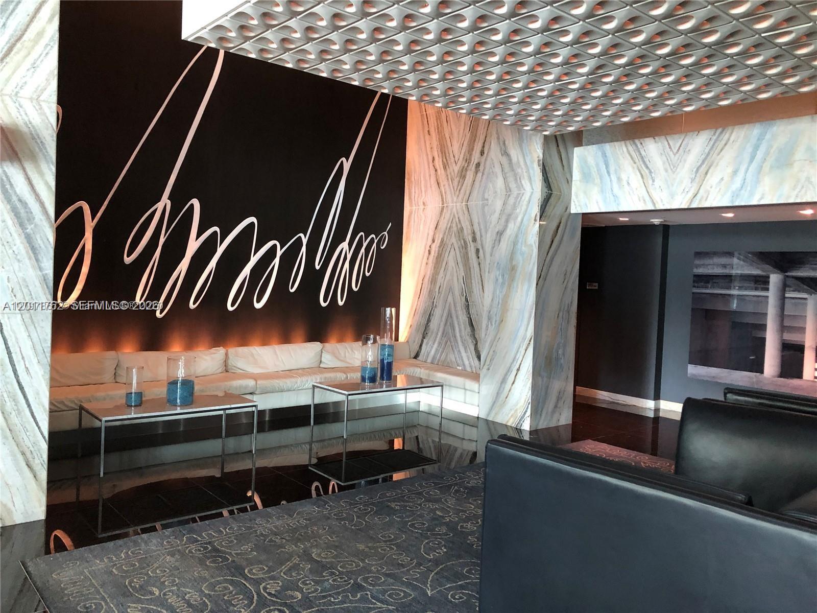 335 S Biscayne Blvd #3100, Miami FL 33131