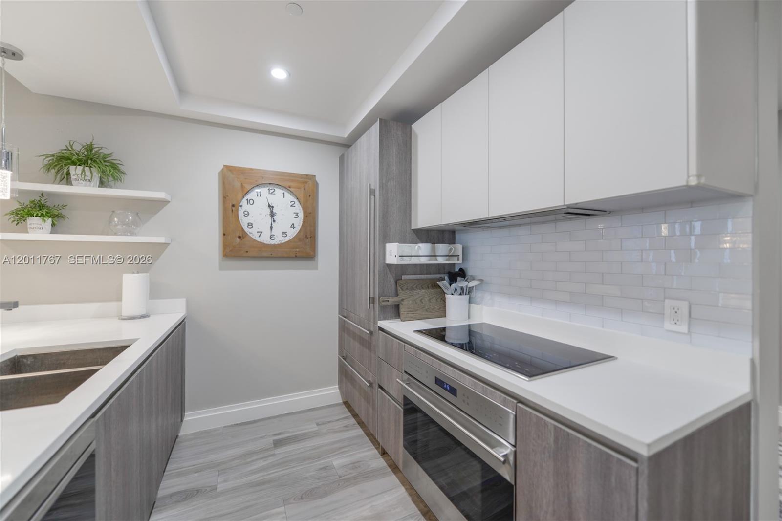 801 S Miami Ave #3706, Miami FL 33130