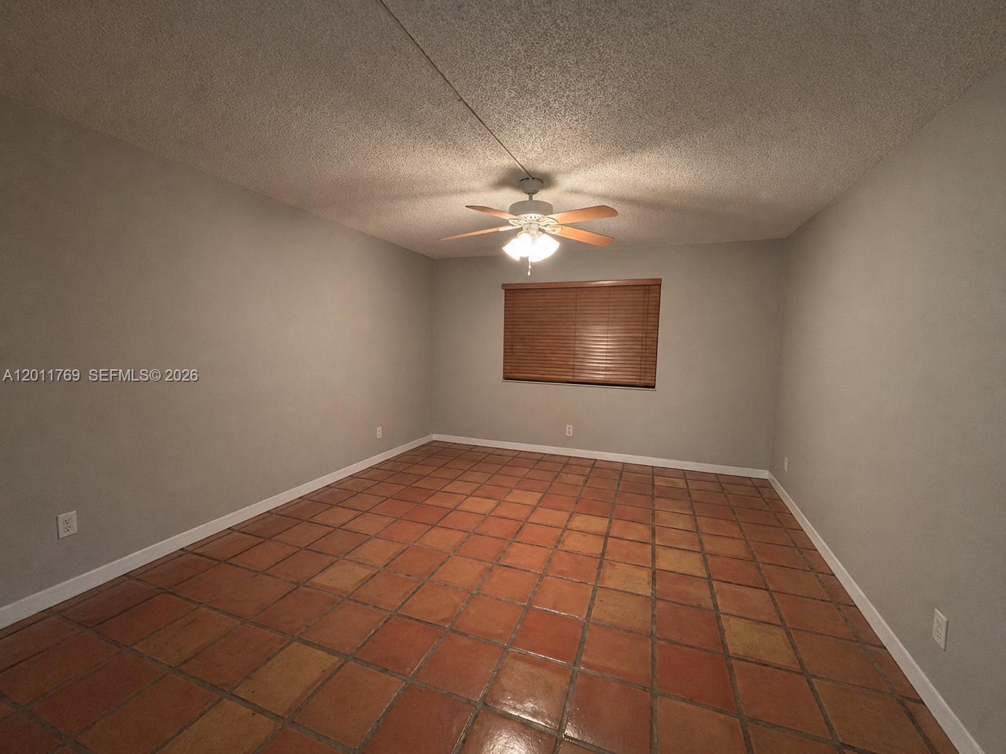 286 Racquet Club Rd #204, Weston FL 33326