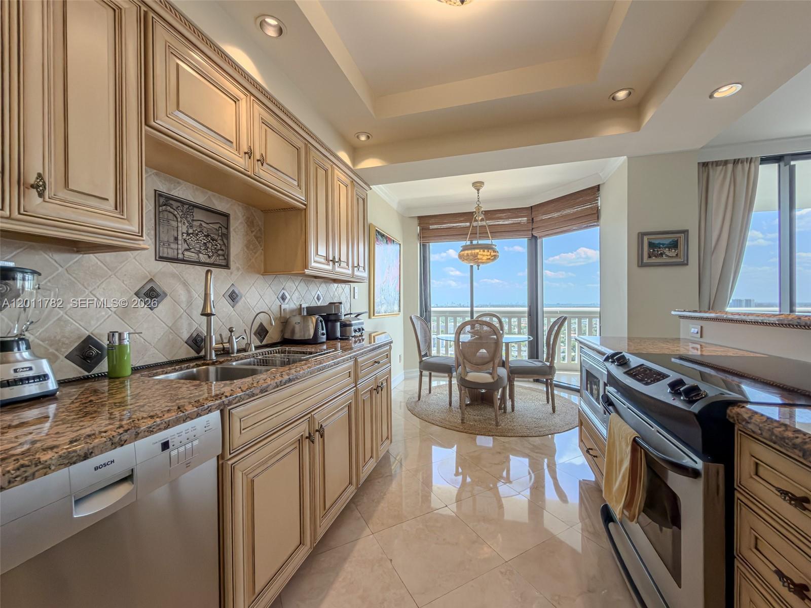 2000 Island Blvd #2503, Aventura FL 33160