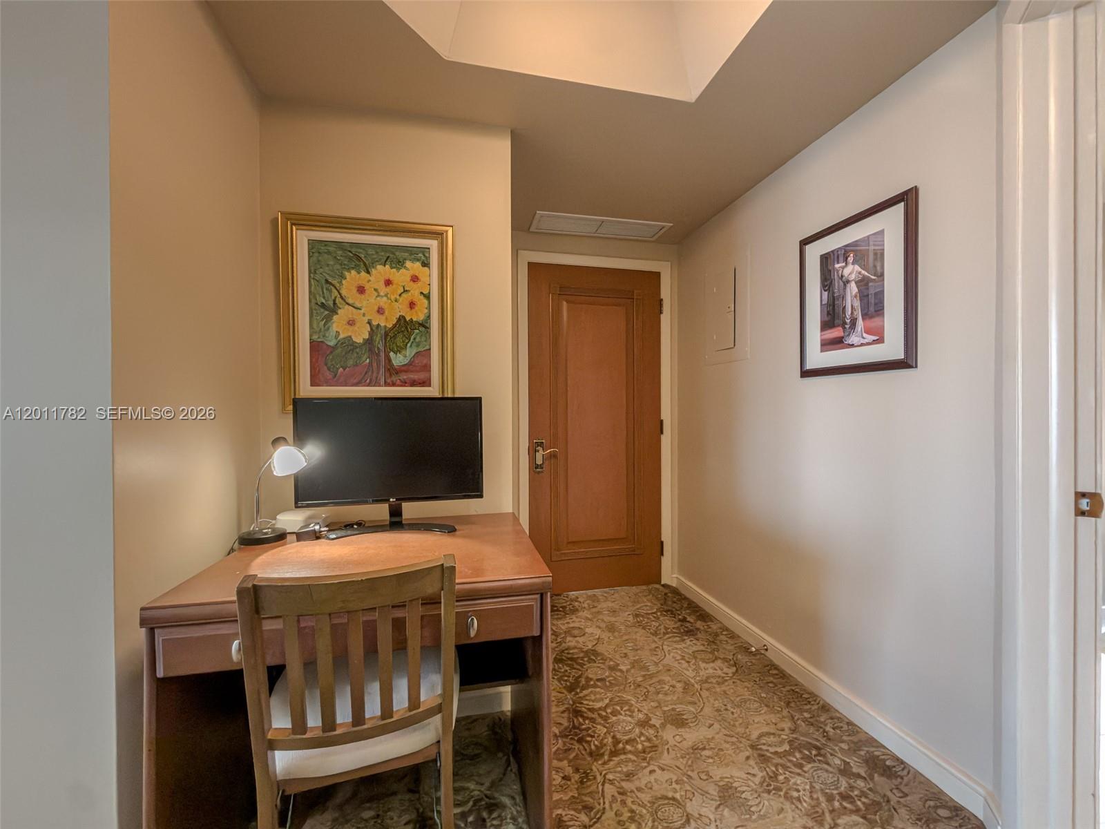 2000 Island Blvd #2503, Aventura FL 33160