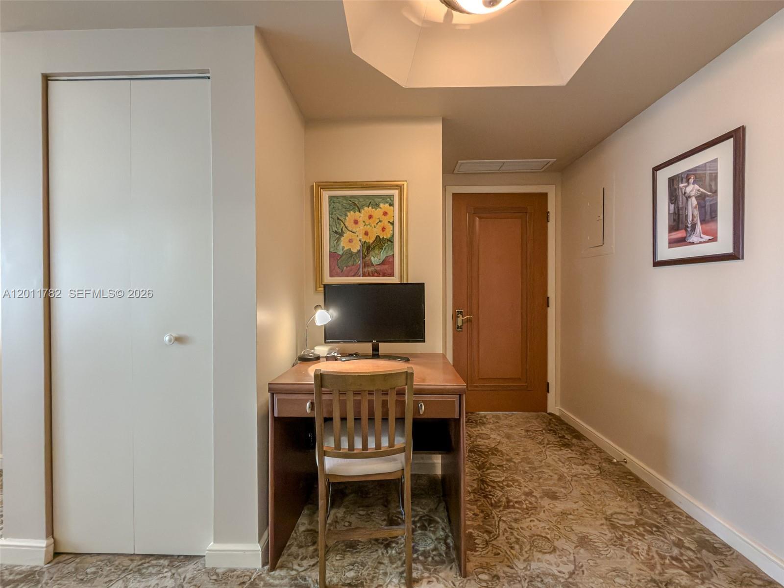 2000 Island Blvd #2503, Aventura FL 33160