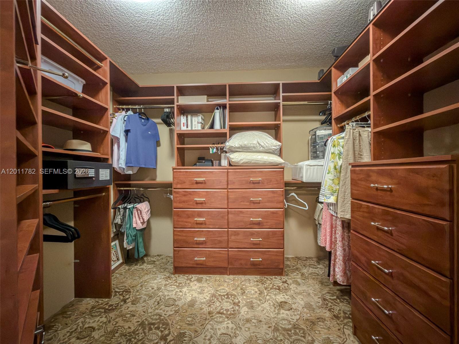 2000 Island Blvd #2503, Aventura FL 33160