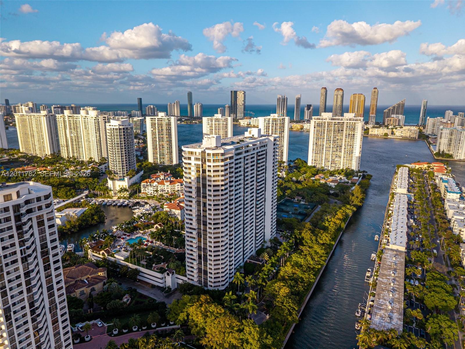 2000 Island Blvd #2503, Aventura FL 33160