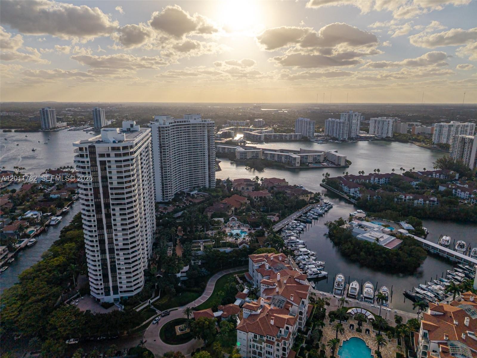 2000 Island Blvd #2503, Aventura FL 33160