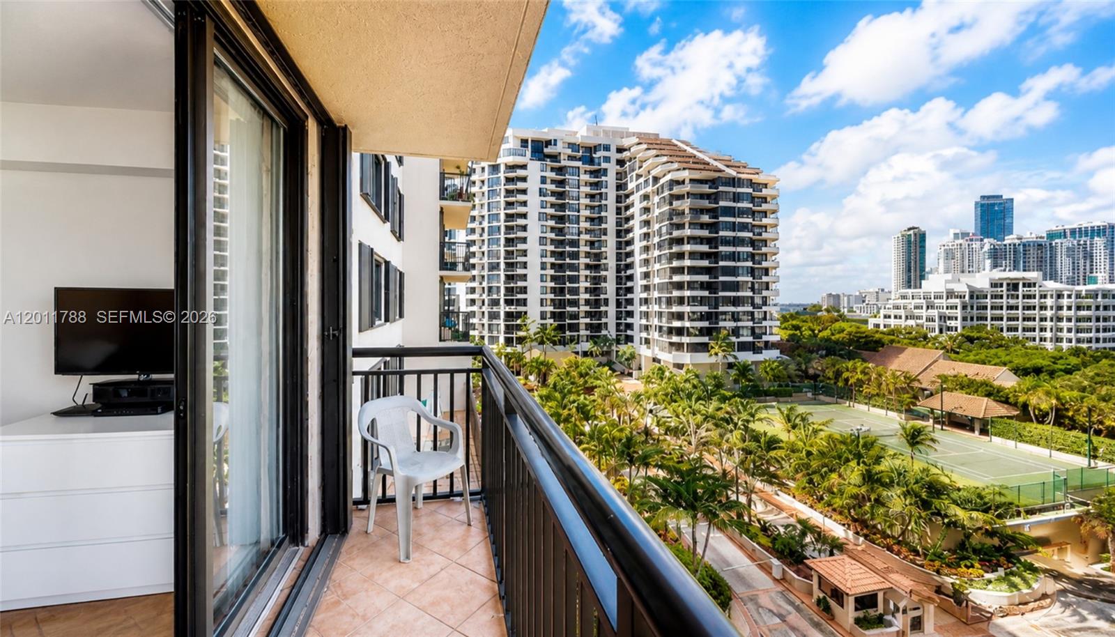 540 Brickell Key Dr #813, Miami FL 33131