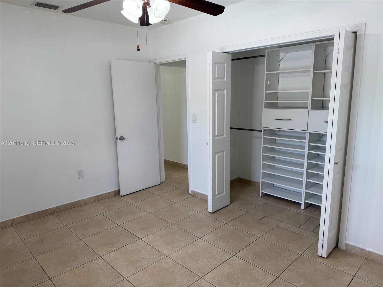 155 Nahkoda Dr, Miami Springs FL 33166