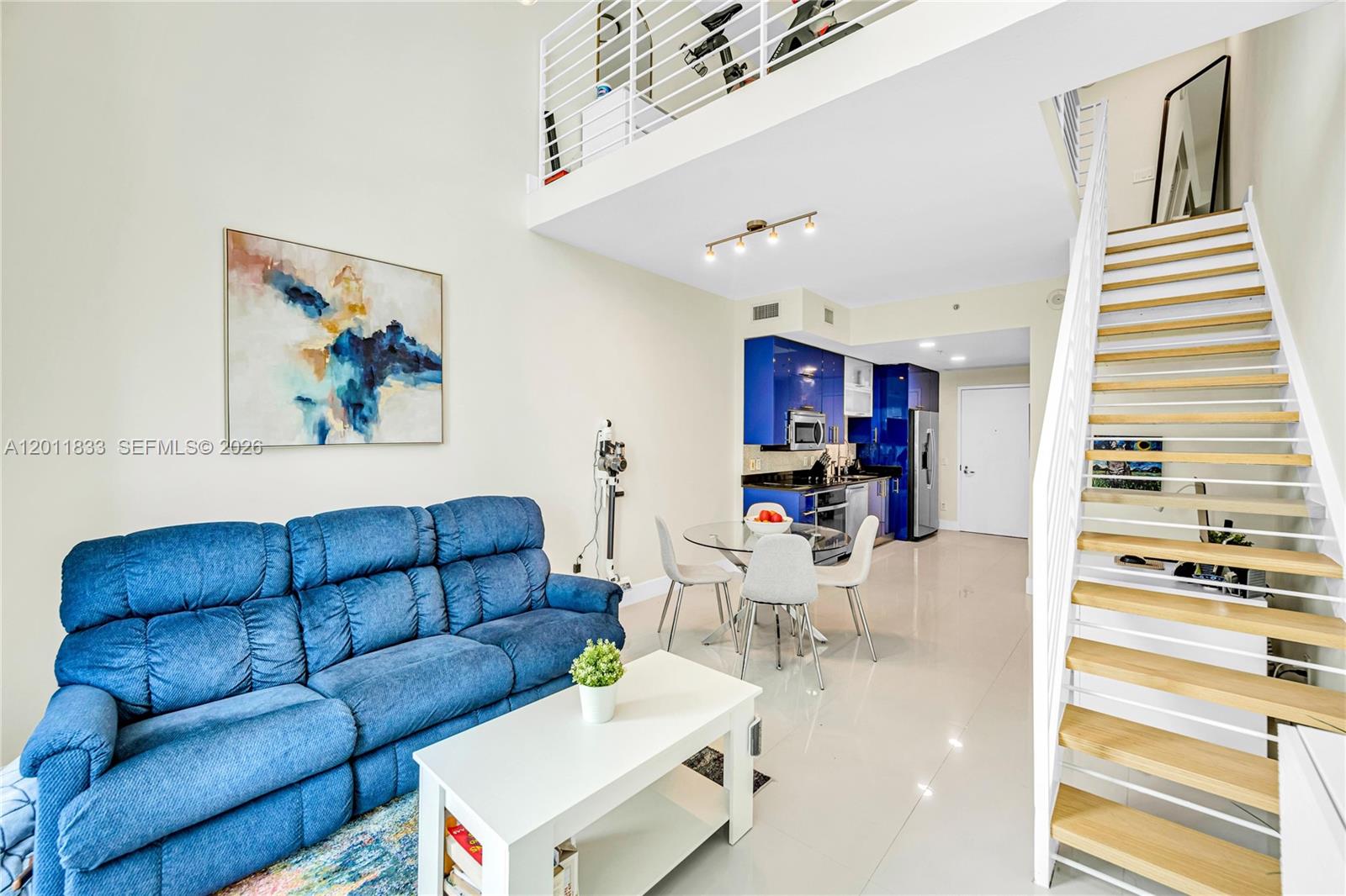 60 SW 13th St #2014, Miami FL 33130