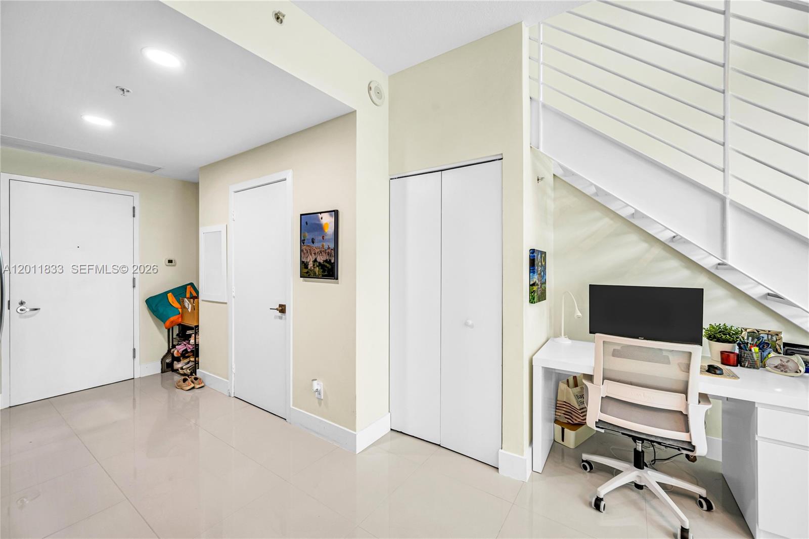 60 SW 13th St #2014, Miami FL 33130