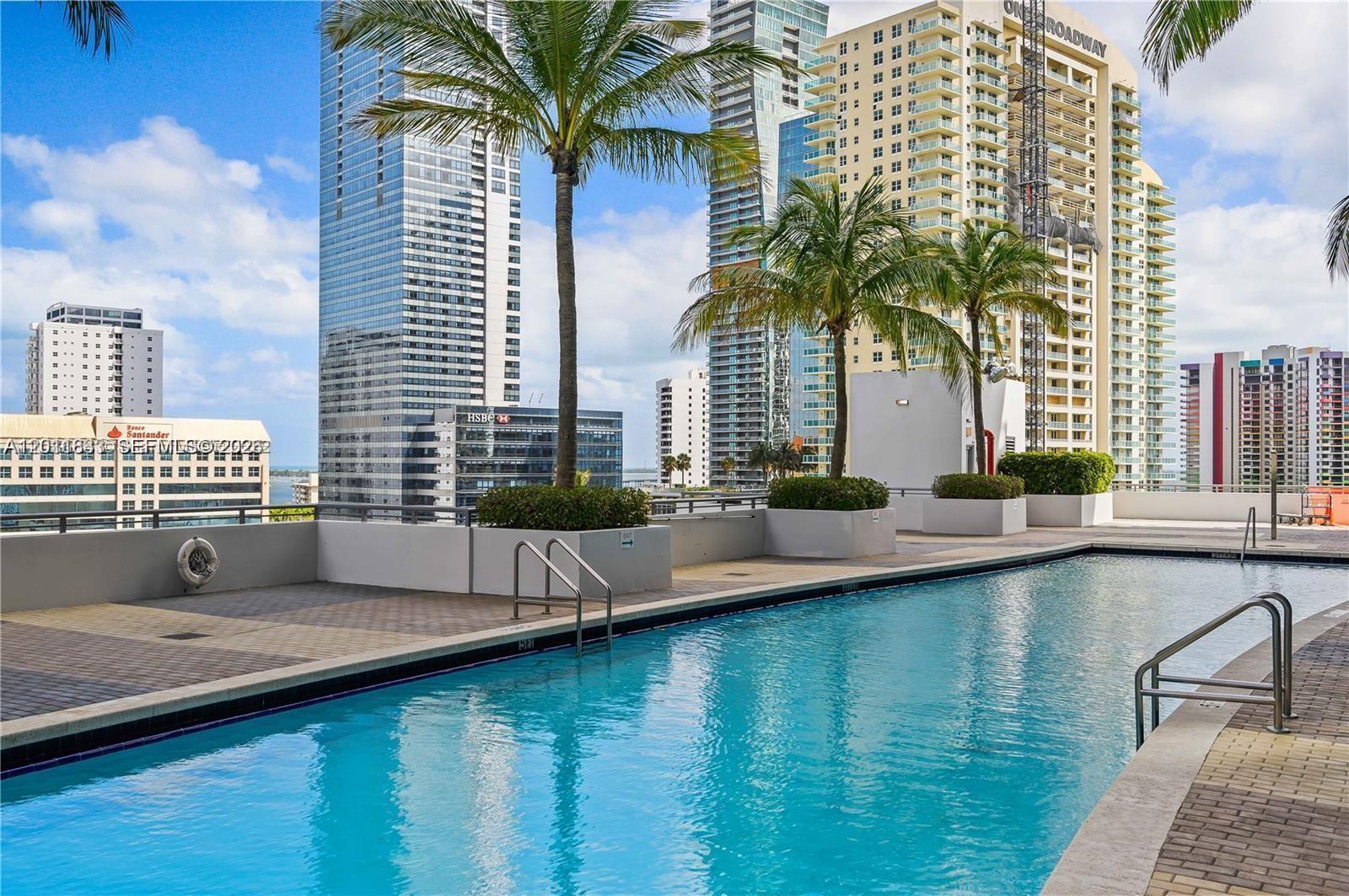 60 SW 13th St #2014, Miami FL 33130
