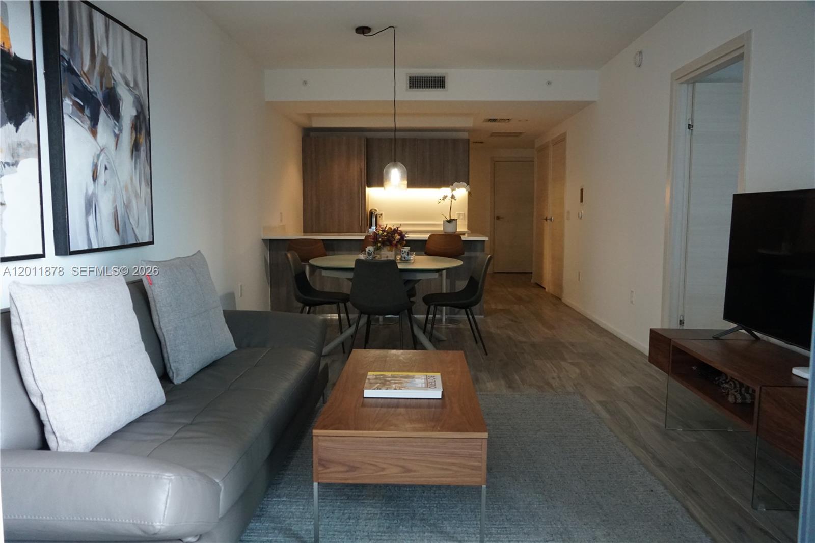 801 S Miami Ave #2306, Miami FL 33130